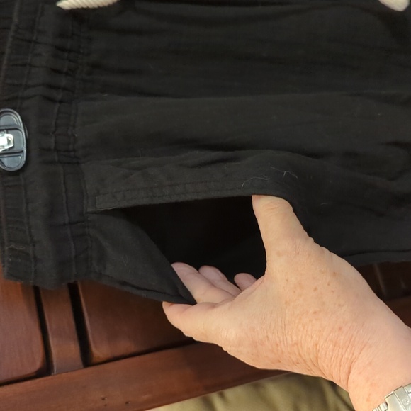 Black summer casual lightweight pants from Old Navy - Picture 3 of 5